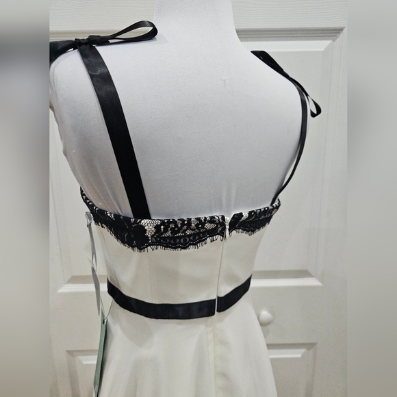 Pearl Georgina Chapman Cream & Black Lace Ribbon Trim Mini Dress 2 NWT - Picture 12 of 13